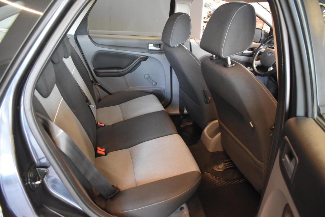 FORD Focus 2010
