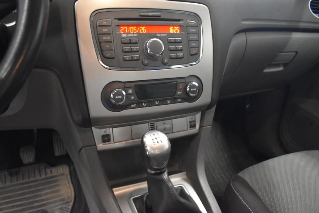 FORD Focus 2010