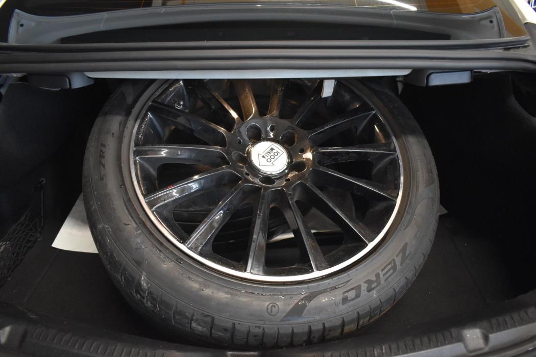 MERCEDES-BENZ E 2019