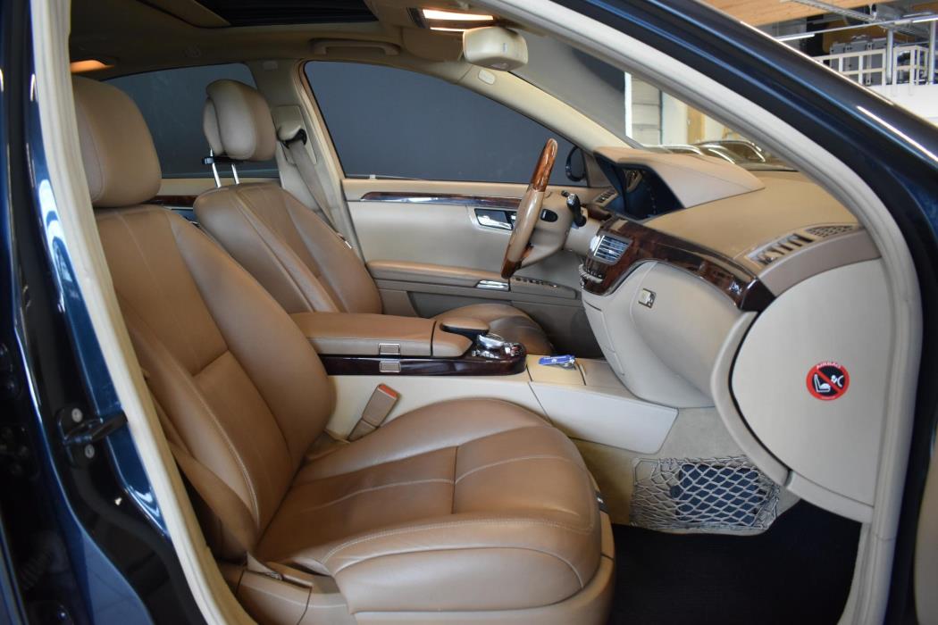 MERCEDES-BENZ S 2007