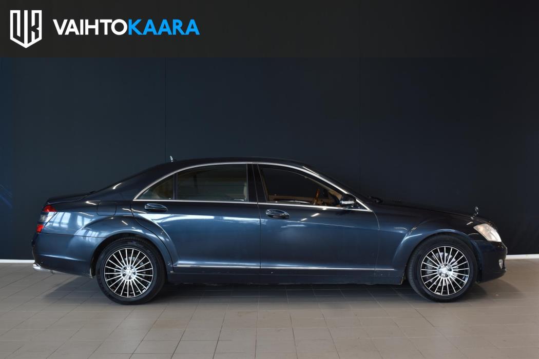 MERCEDES-BENZ S 2007
