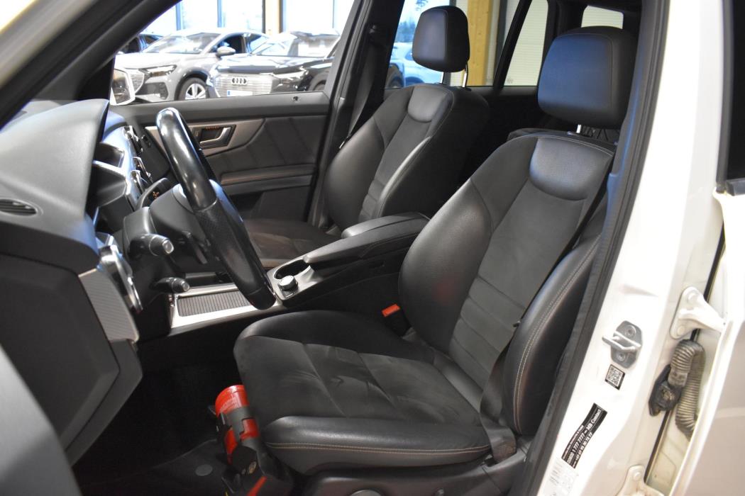 MERCEDES-BENZ GLK 2012