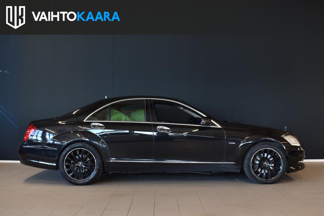 MERCEDES-BENZ S 2010