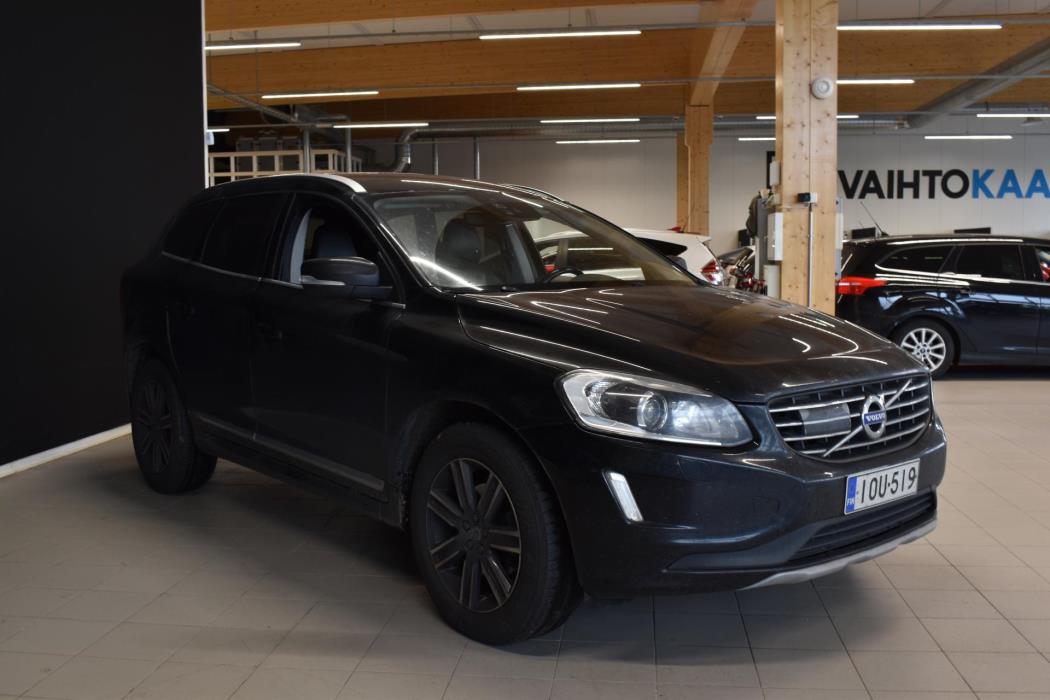 VOLVO XC60 2017