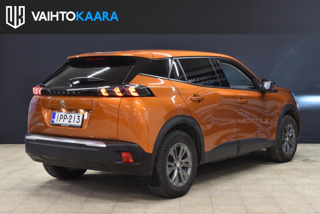 PEUGEOT e-2008 2022