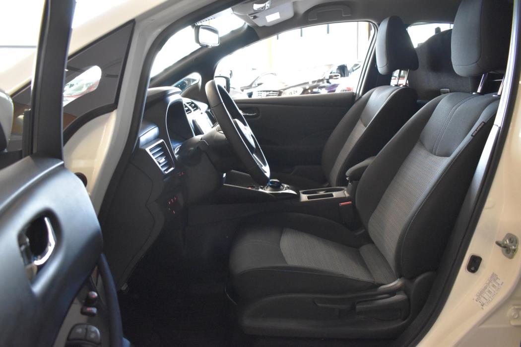 NISSAN Leaf 2022