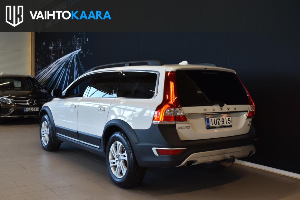 VOLVO XC70 2014