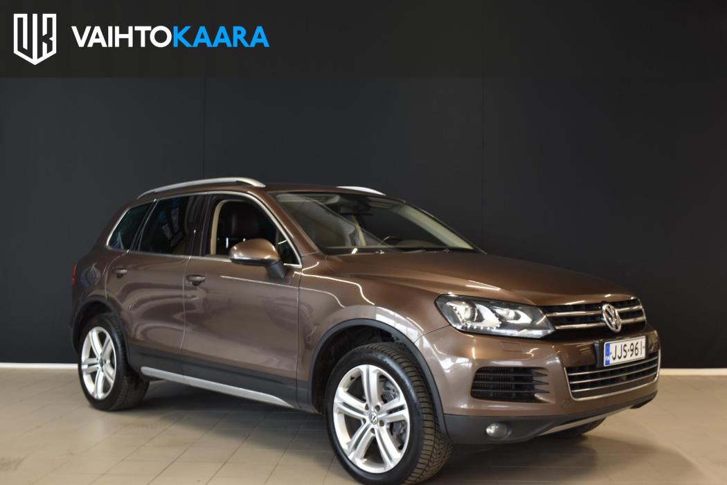 VOLKSWAGEN Touareg 2012