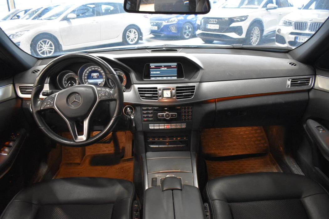 MERCEDES-BENZ E 2014