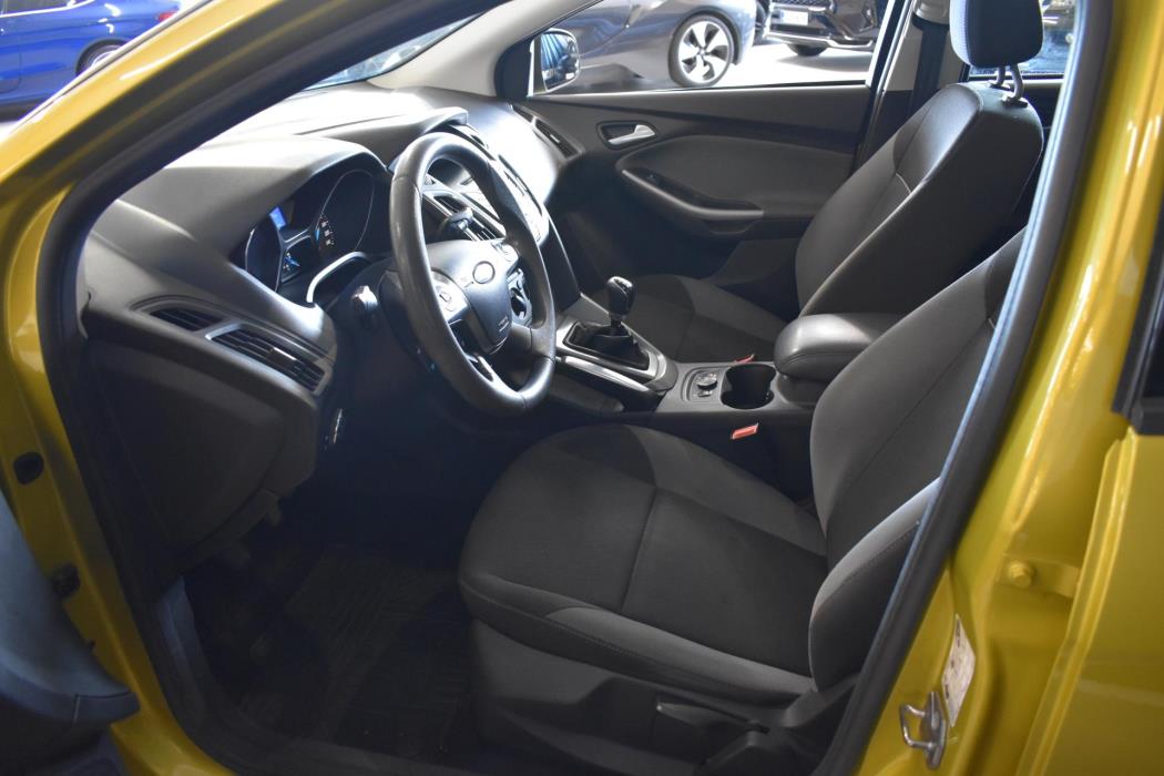 FORD Focus 2011