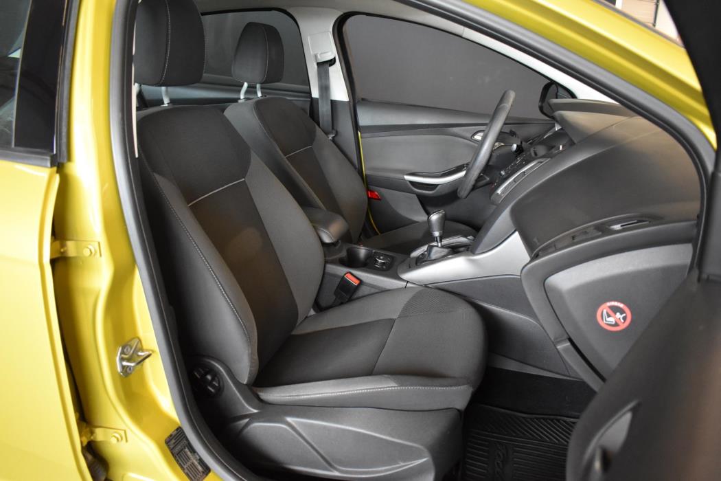 FORD Focus 2011