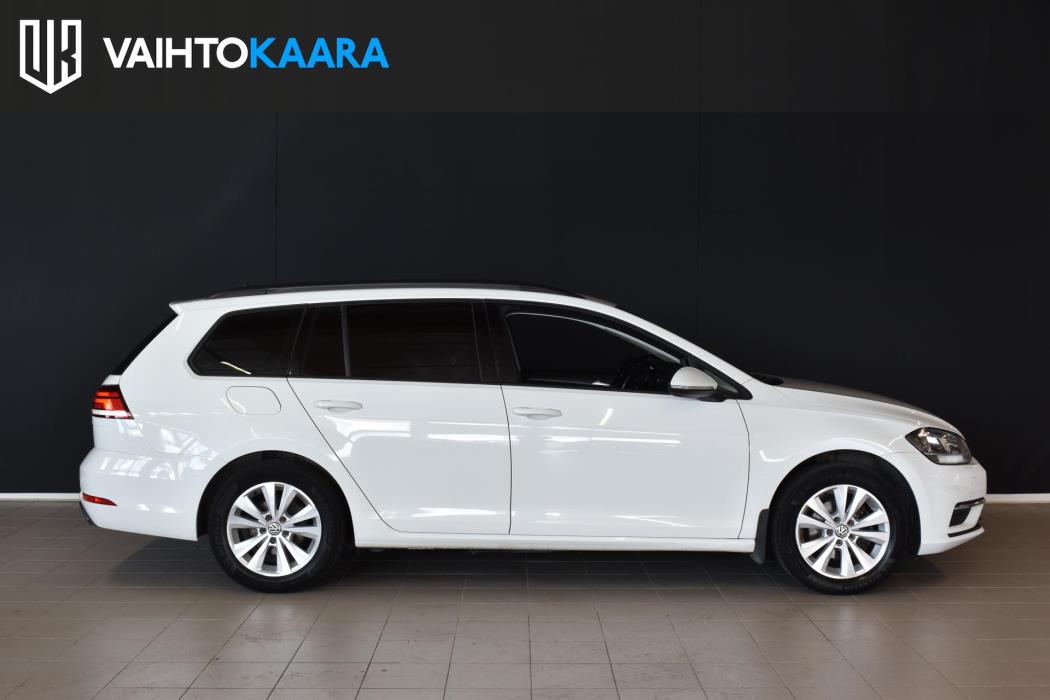 VOLKSWAGEN Golf 2018
