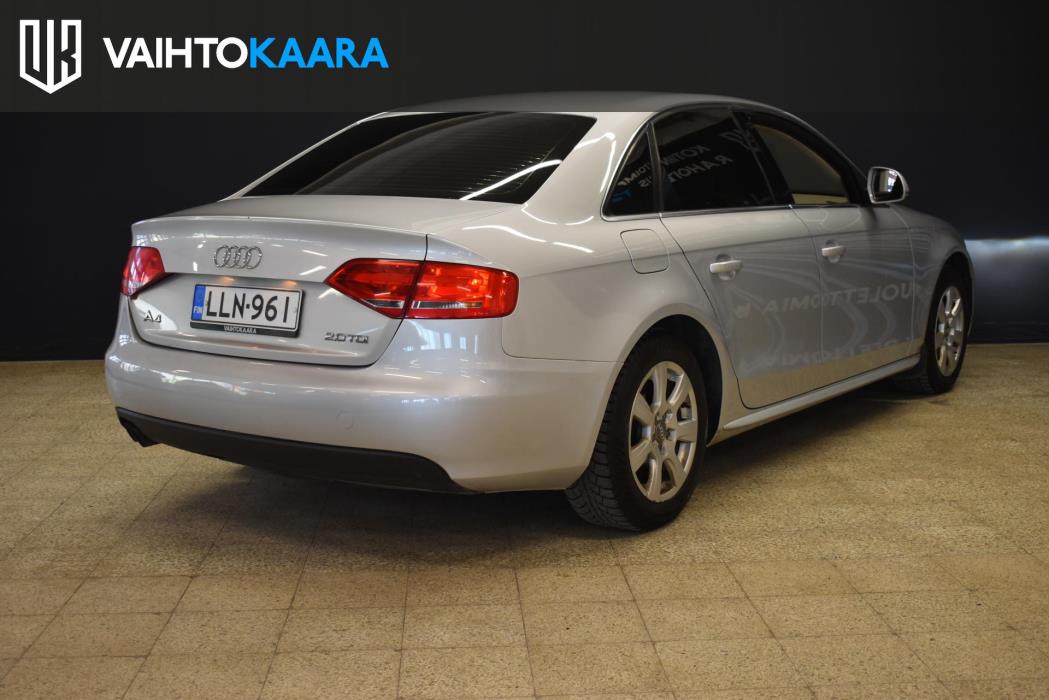 AUDI A4 2008