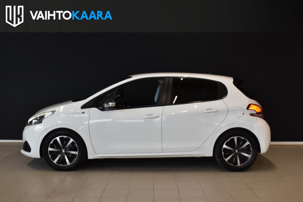 PEUGEOT 208 2018