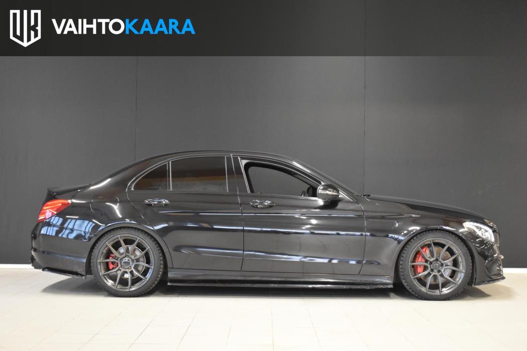 MERCEDES-BENZ C 2015