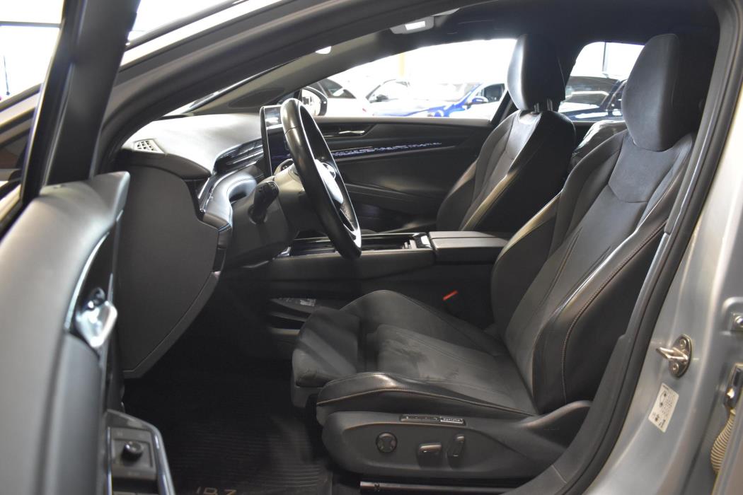 VOLKSWAGEN ID.7 2024