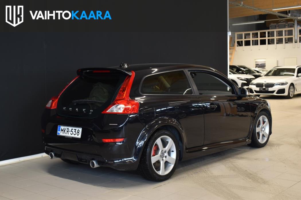 VOLVO C30 2011