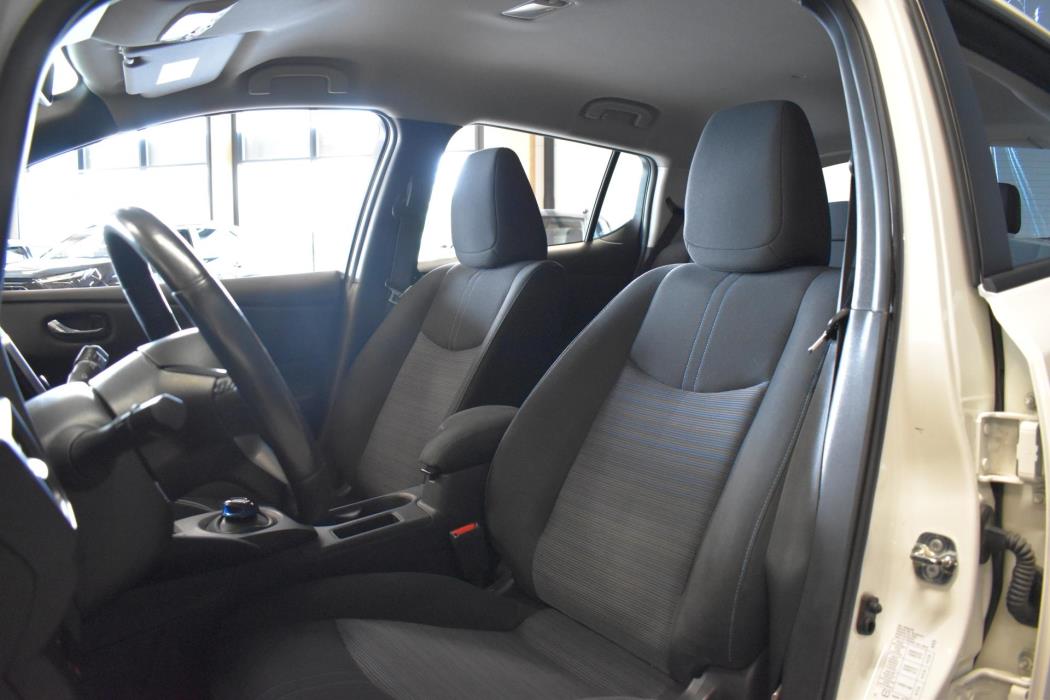 NISSAN Leaf 2023