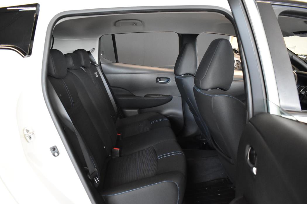 NISSAN Leaf 2023