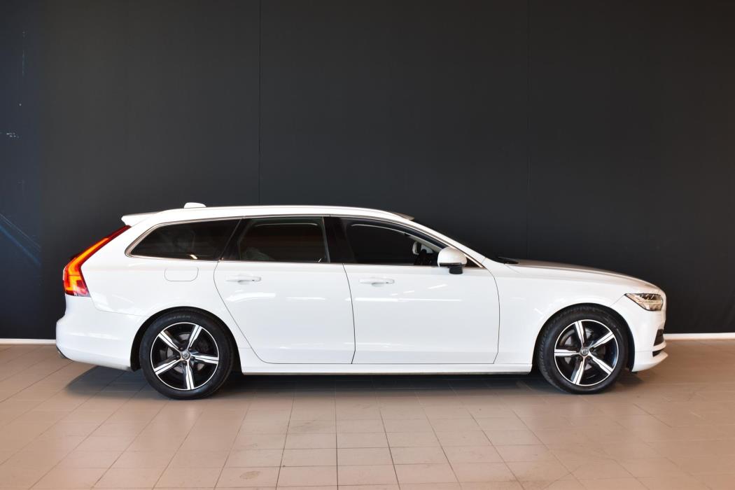 VOLVO V90 2020