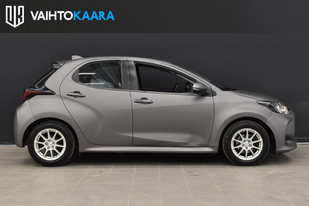 TOYOTA Yaris 2021
