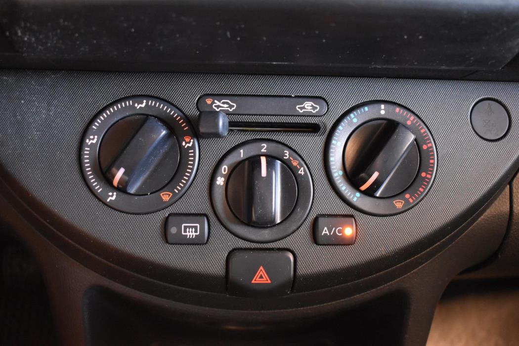 NISSAN Note 2007