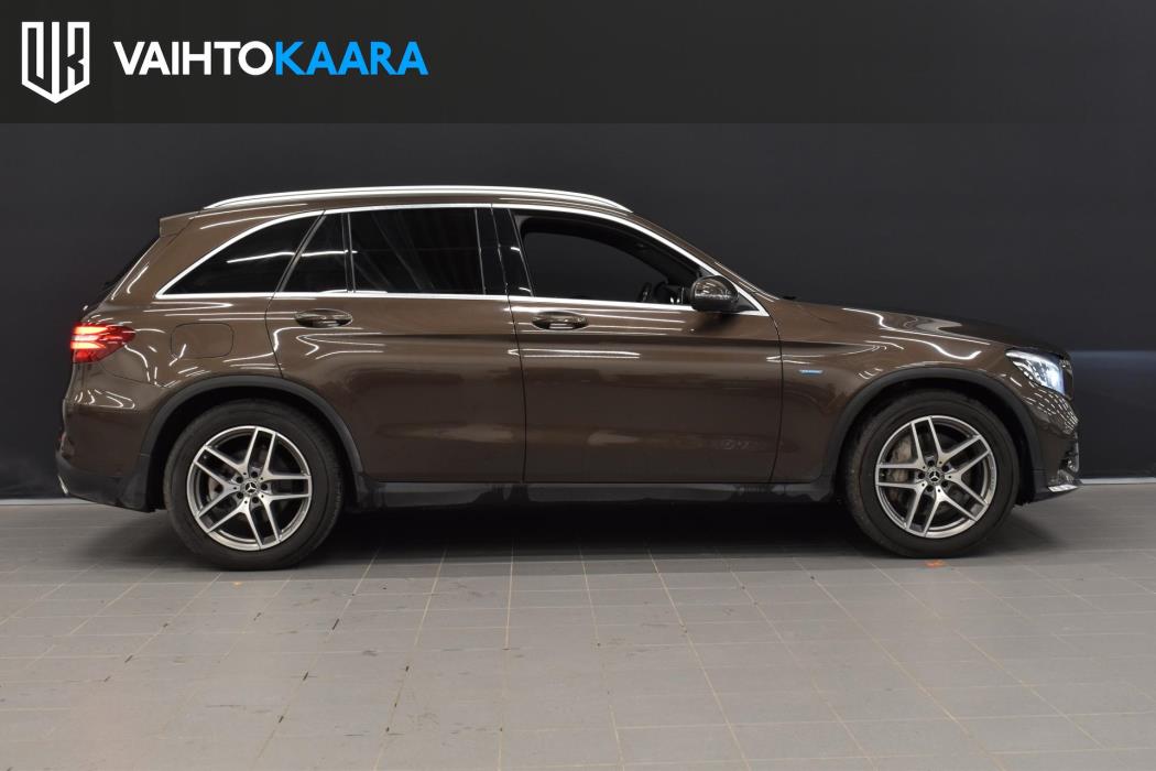 MERCEDES-BENZ GLC 2017