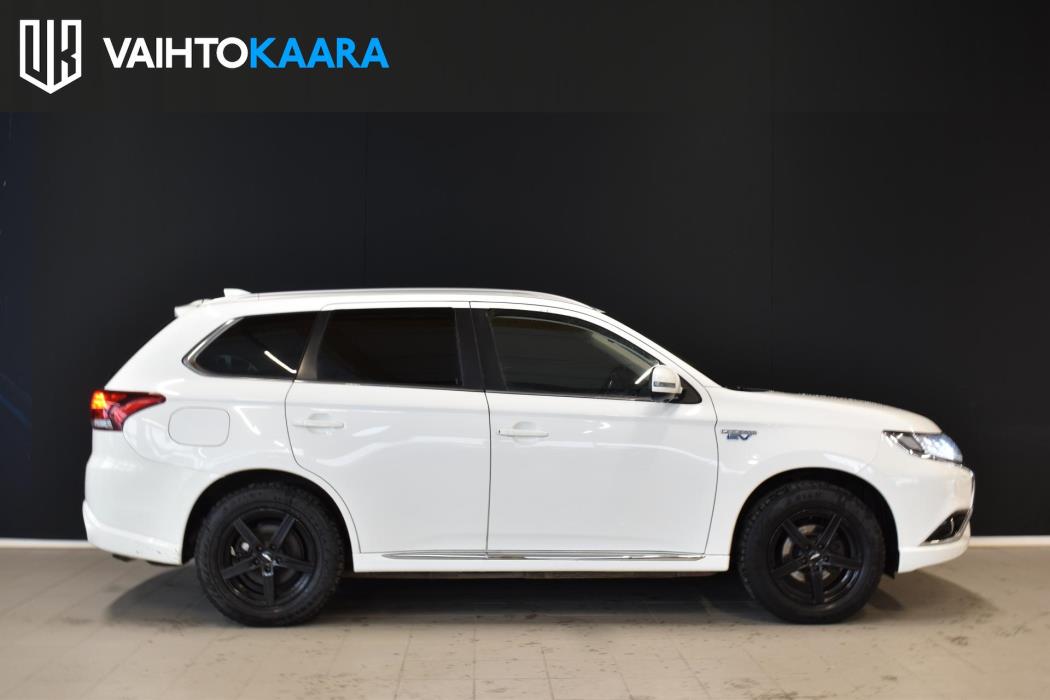 MITSUBISHI Outlander PHEV 2017