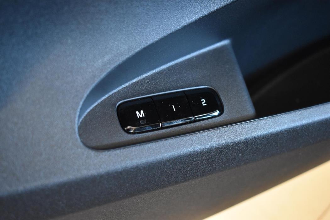 POLESTAR 2 2023