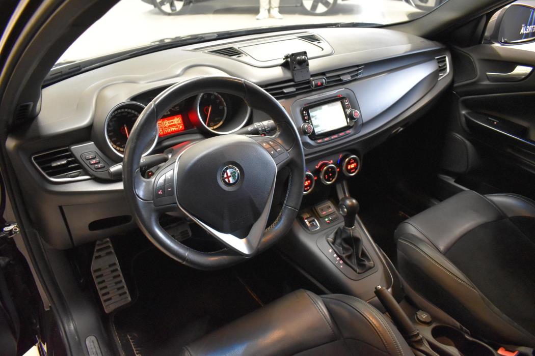 ALFA ROMEO Giulietta 2015