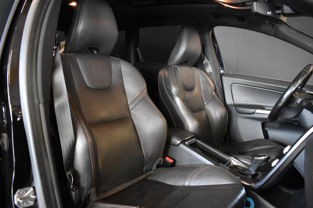 VOLVO XC60 2016