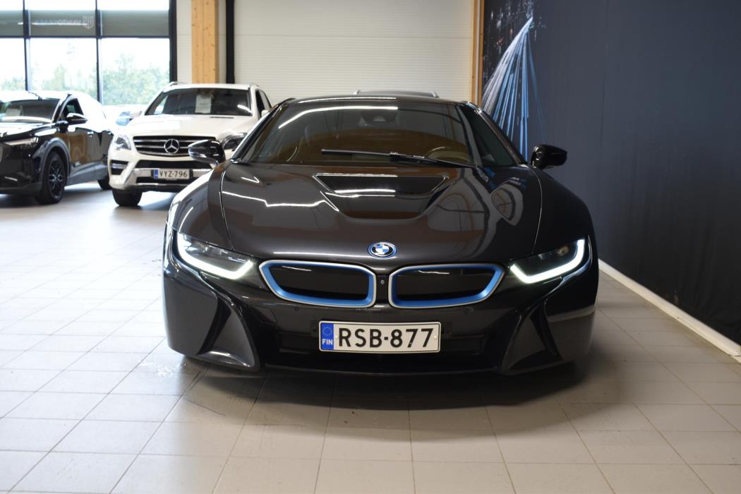 BMW i8 2014