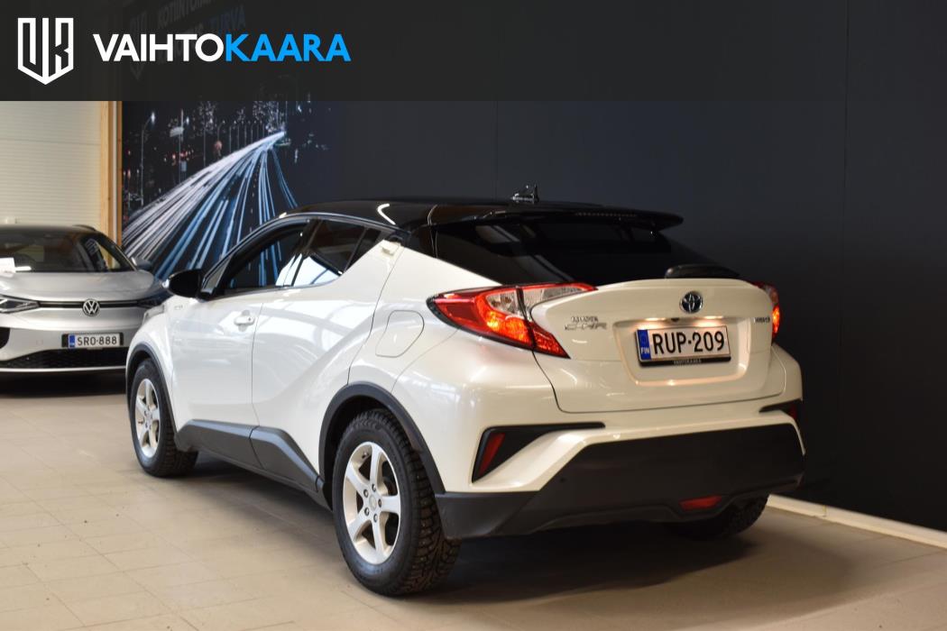 TOYOTA C-HR 2019