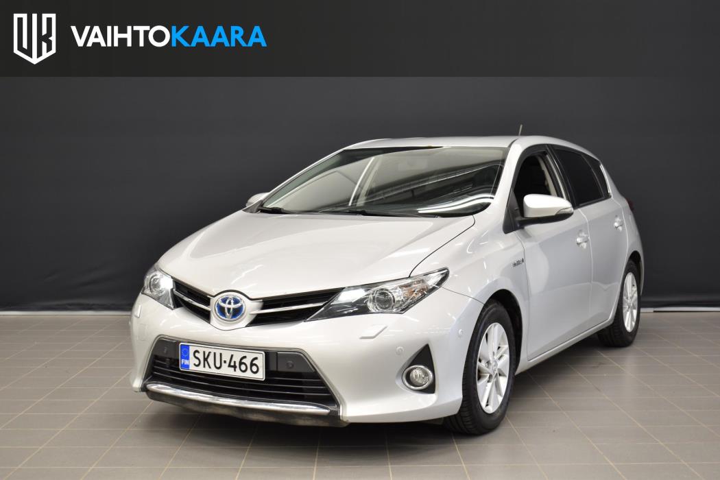 TOYOTA Auris 2013