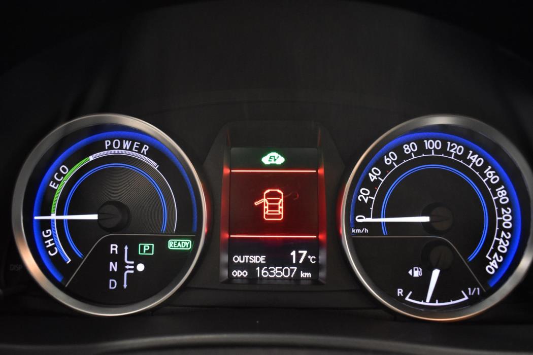 TOYOTA Auris 2013