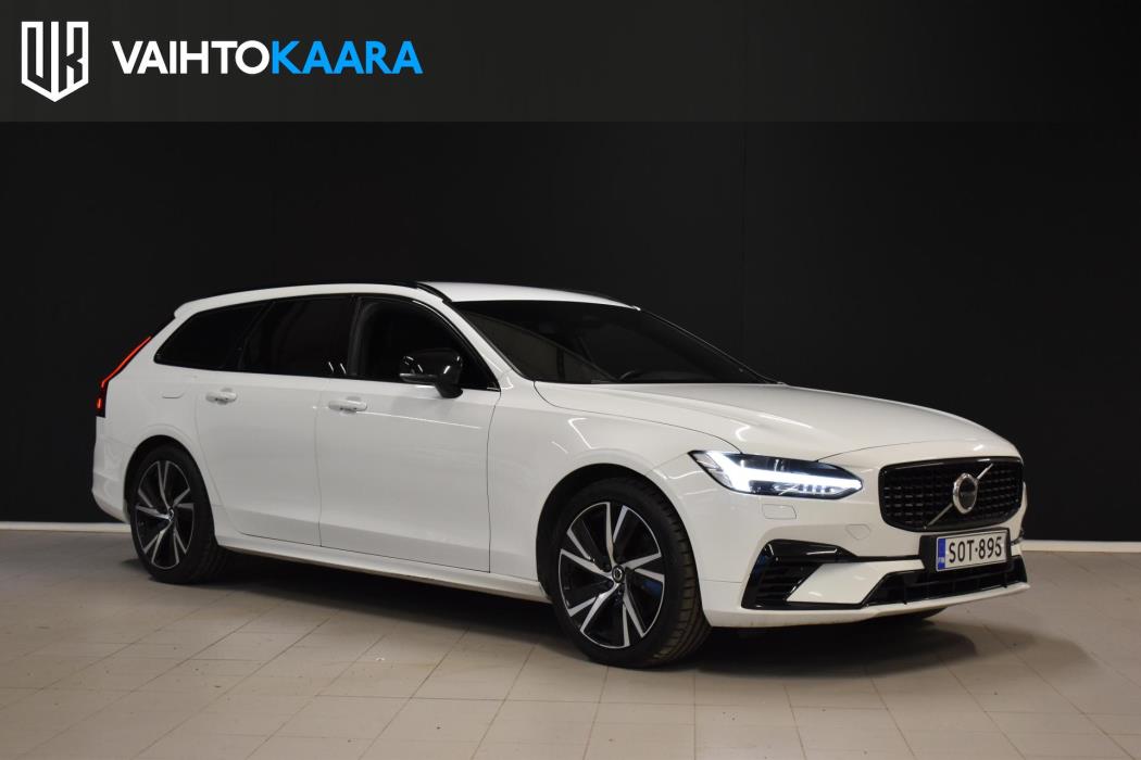VOLVO V90 2022