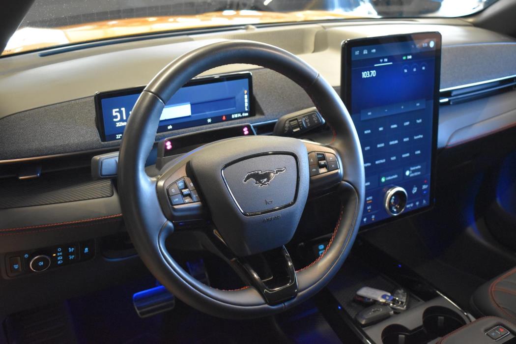 FORD Mustang Mach-E 2024