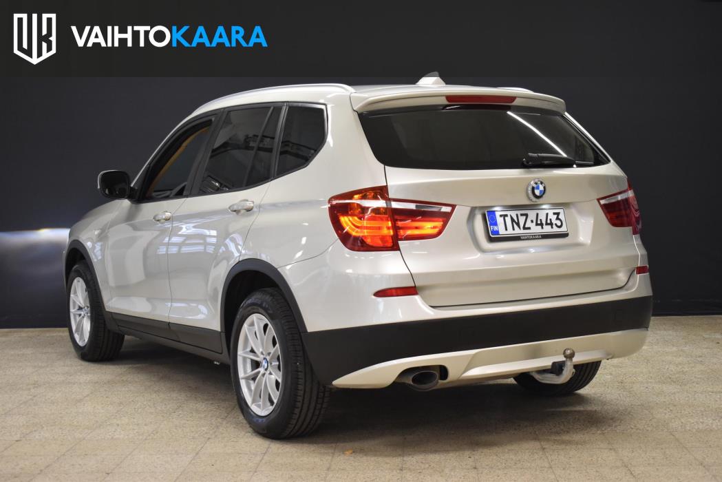 BMW X3 2011