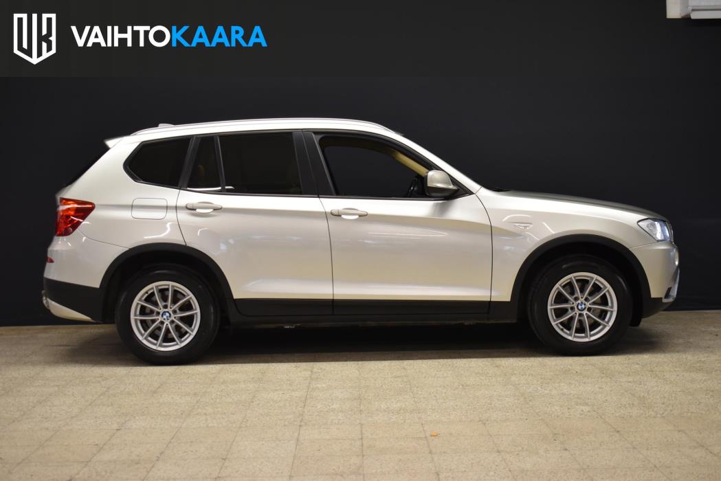 BMW X3 2011