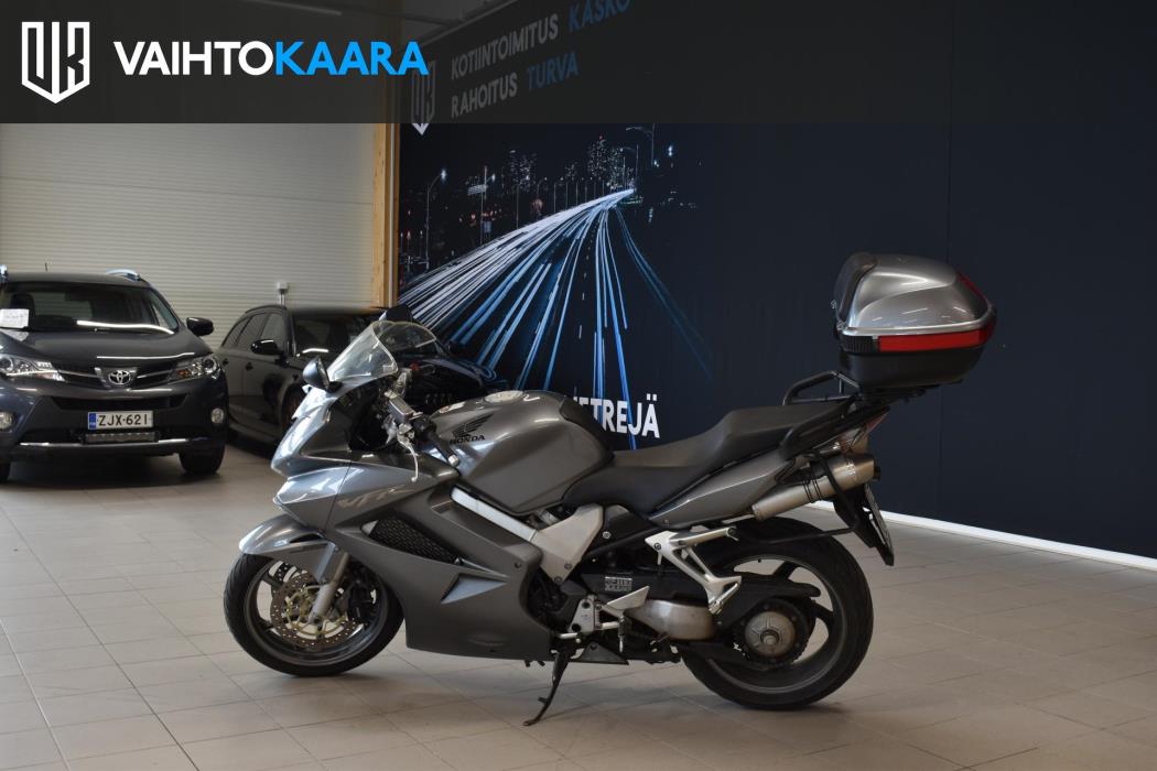 HONDA VFR 2008