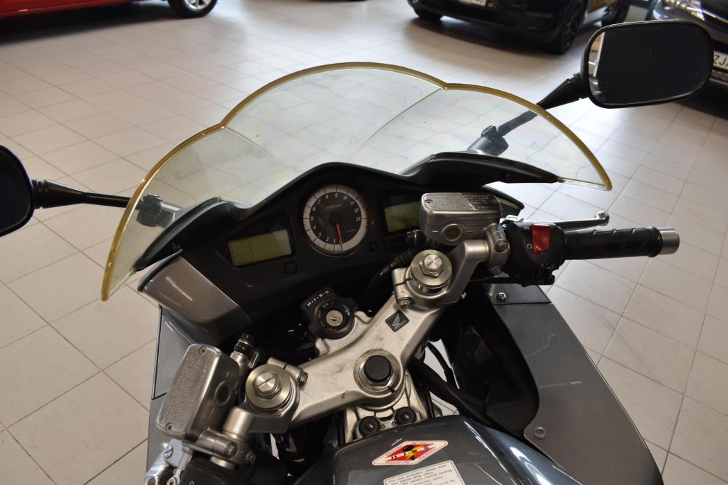 HONDA VFR 2008