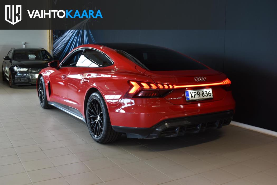 AUDI e-tron GT 2021