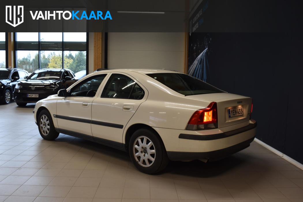 VOLVO S60 2002
