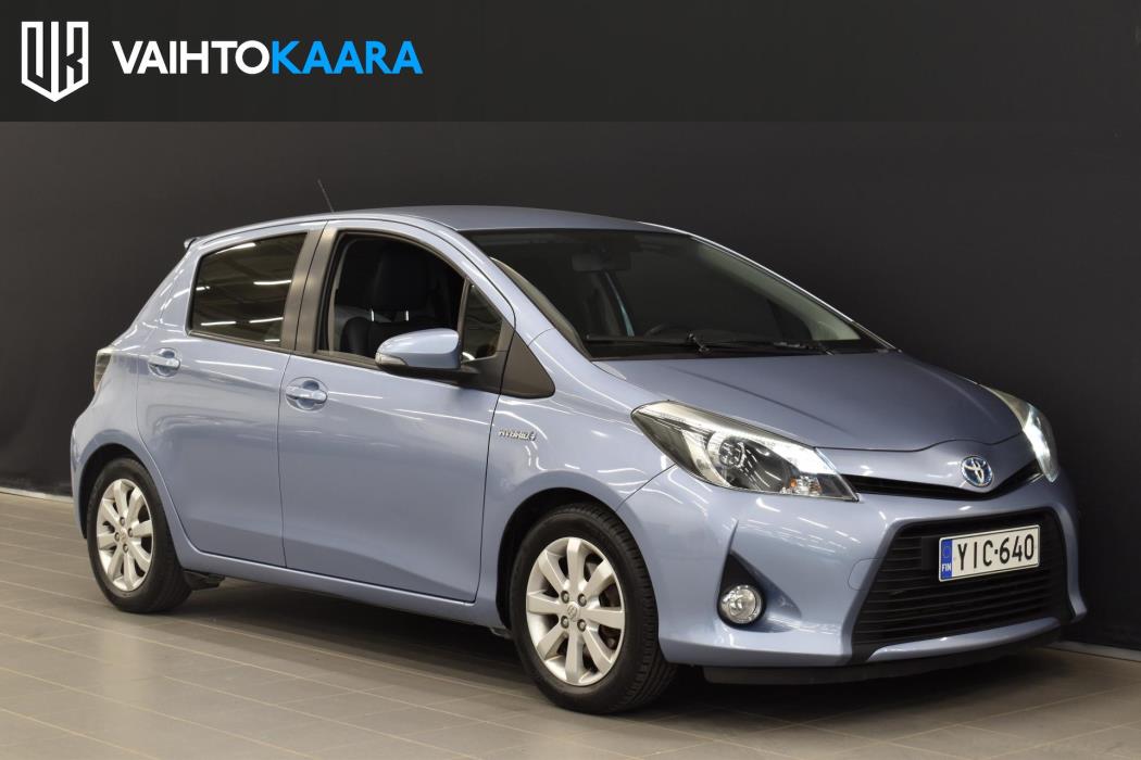 TOYOTA Yaris 2012