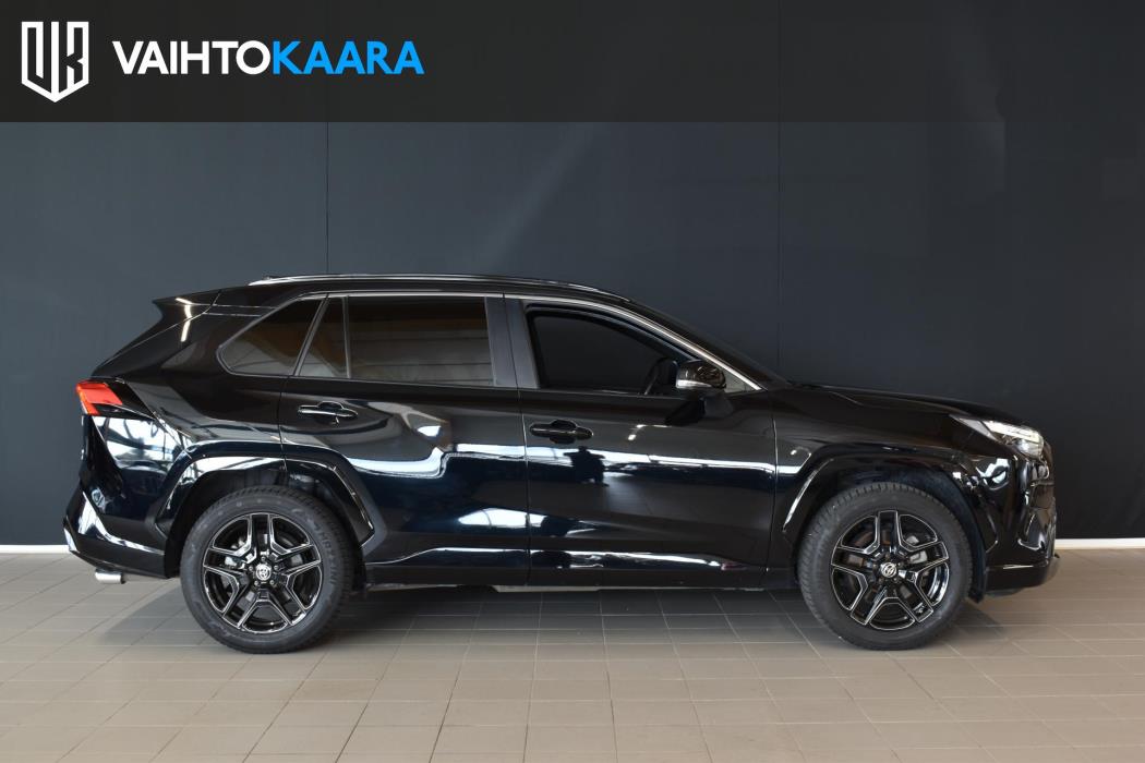 TOYOTA RAV4 2023
