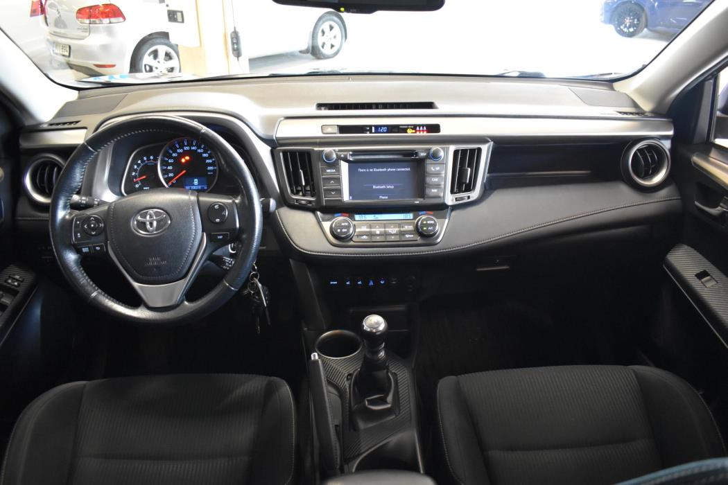 TOYOTA RAV4 2013