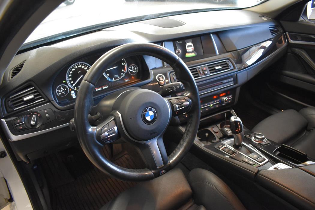 BMW 520 2016