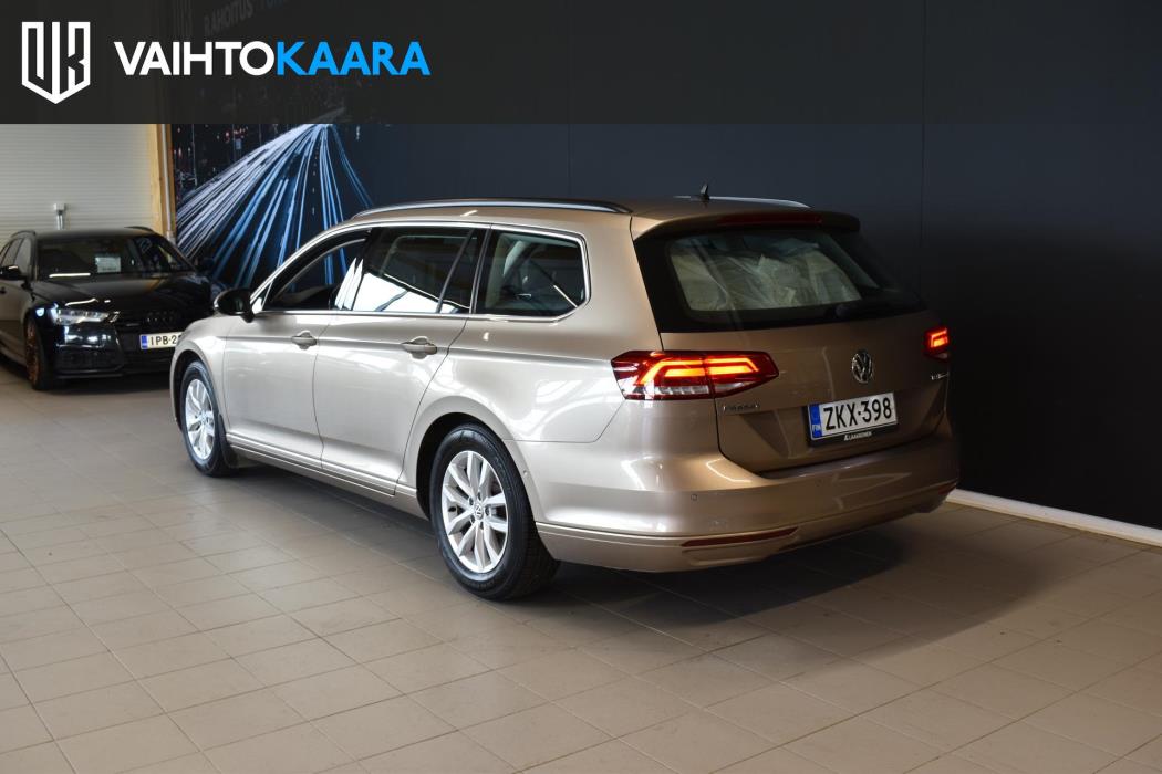 VOLKSWAGEN Passat 2017