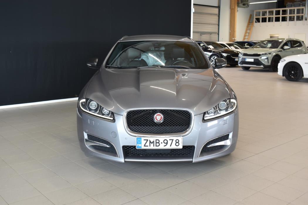 JAGUAR XF 2015