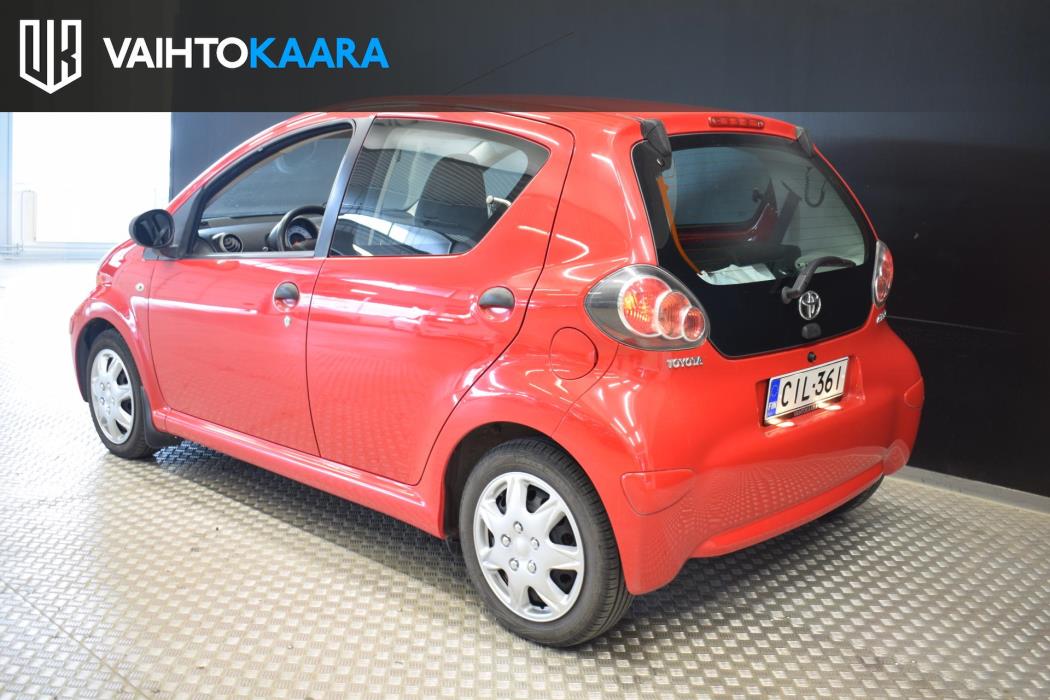 TOYOTA Aygo 2011